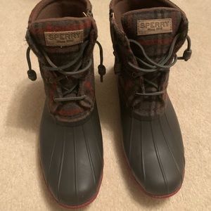 Sperry Duck Boots - 9M